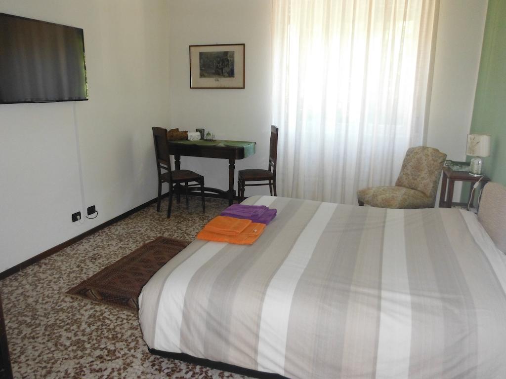 Green Quercia Apartment Como Quarto foto